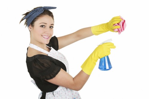 Preparing a Westkensington home for handover with an end of tenancy clean